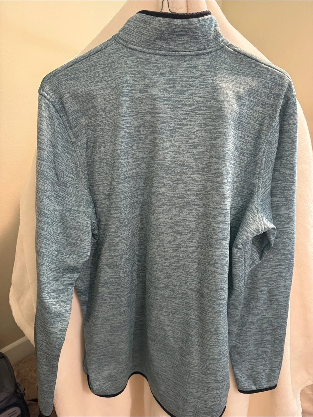Under Armour Men’s Teal Heather 1/4 Zip Performance Pullover